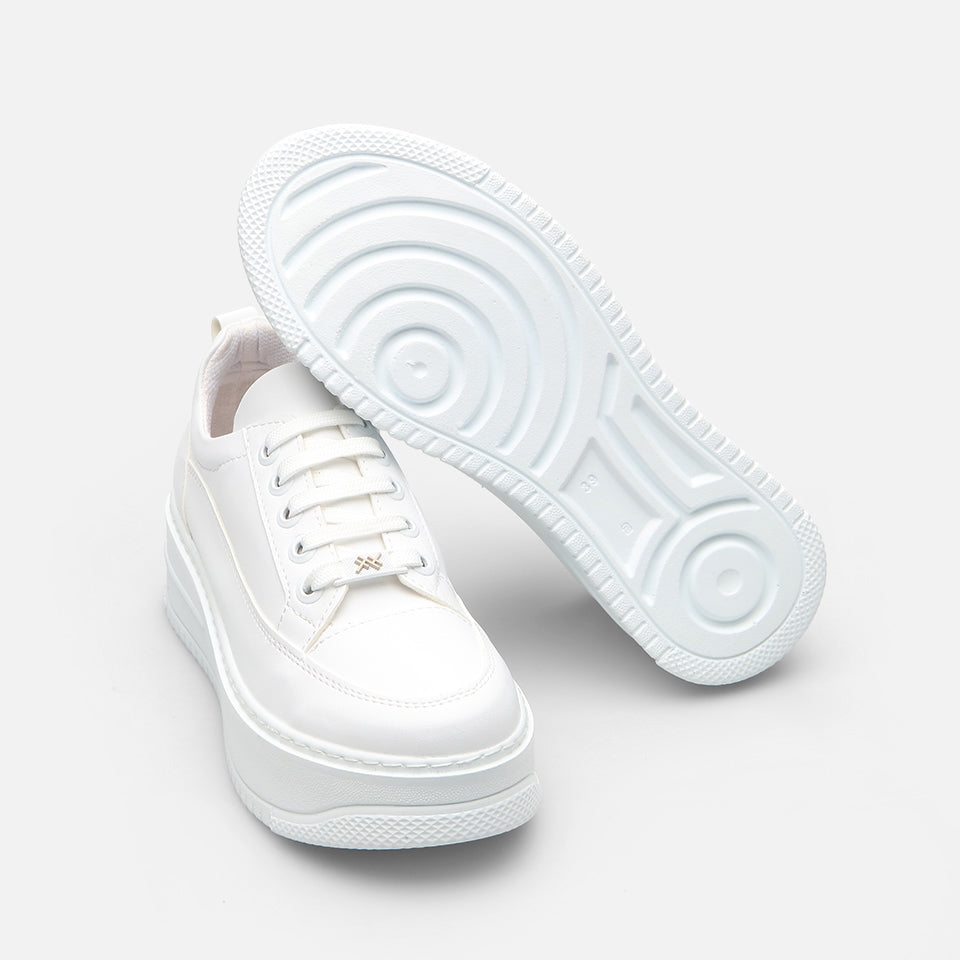 White Yaya Women's Everyday Shoes