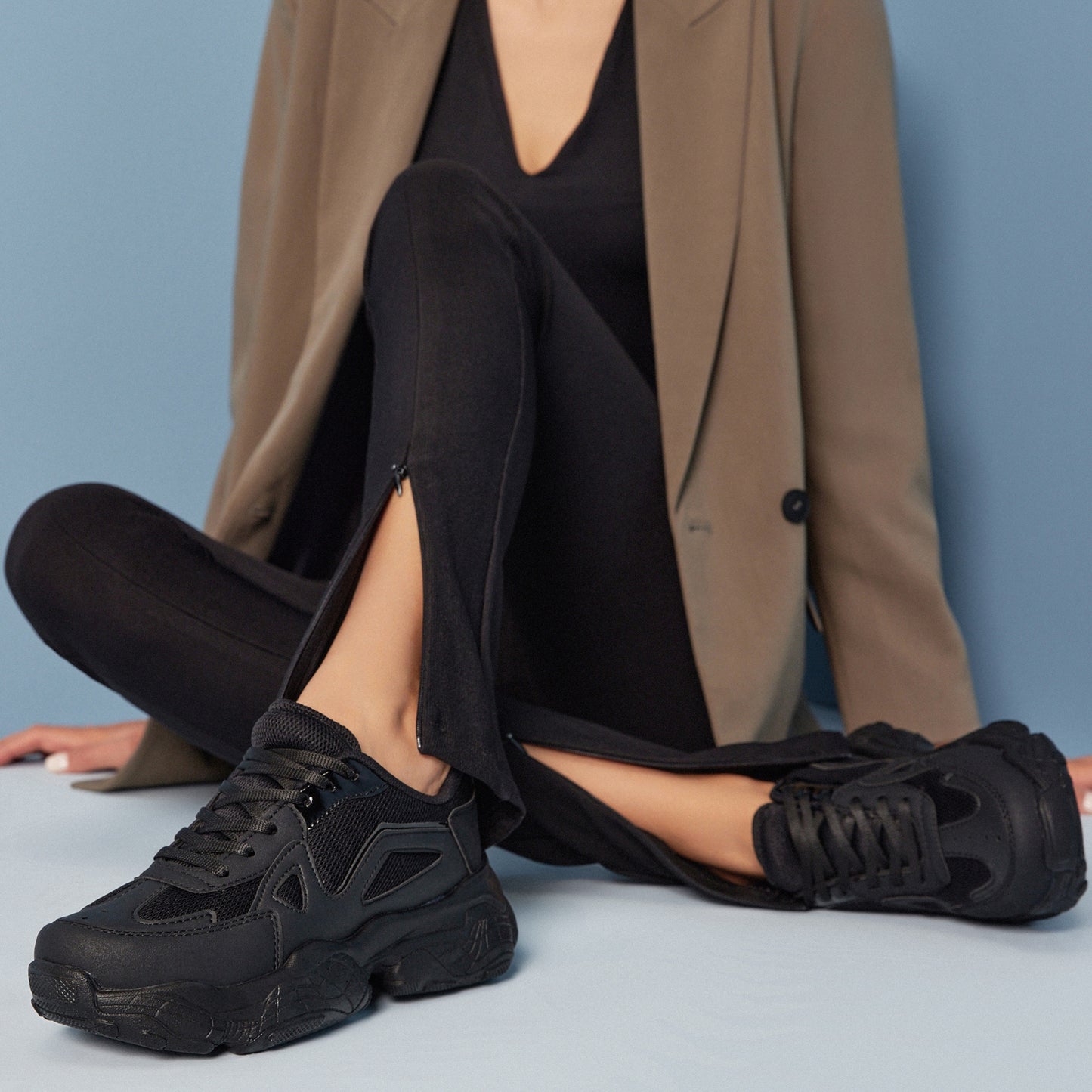 Black Yaya Women's Sneakers