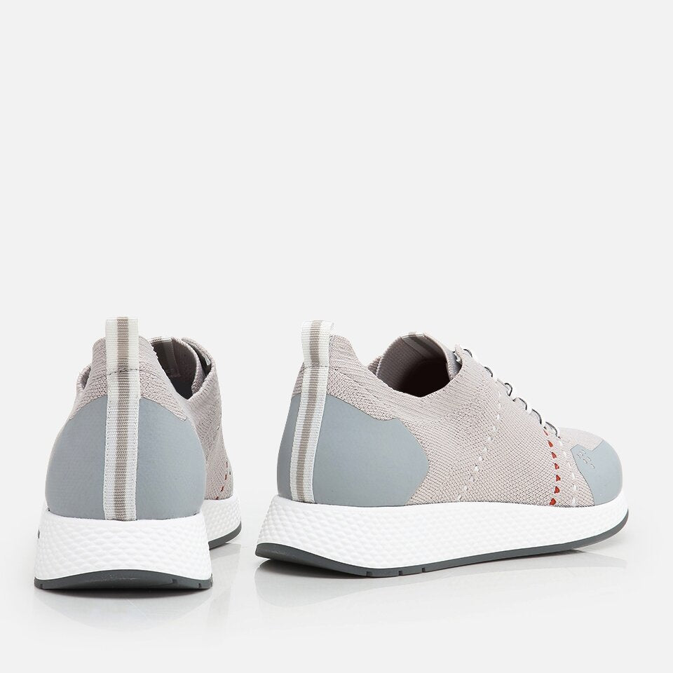 Best Grey Men's Sports Shoes