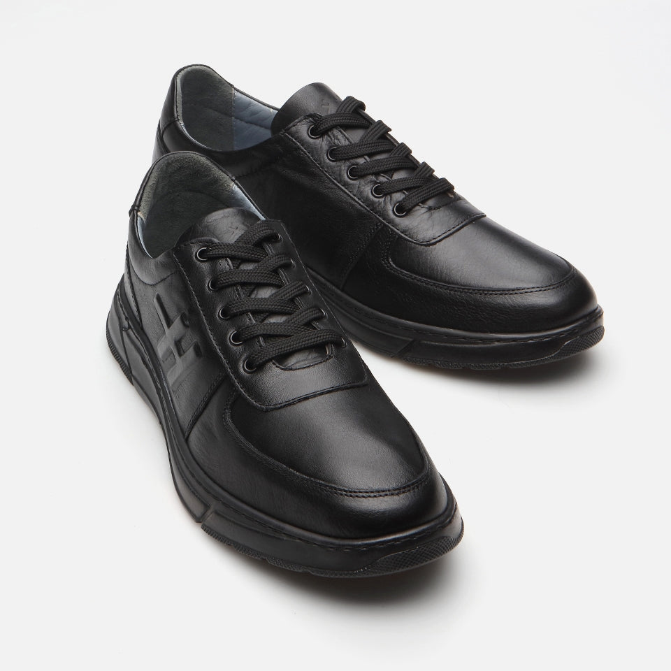 Genuine Leather Black Spring Men's Sports Shoes