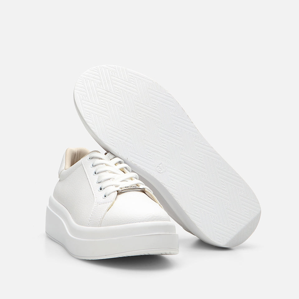 White Yaya Women's Everyday Shoes