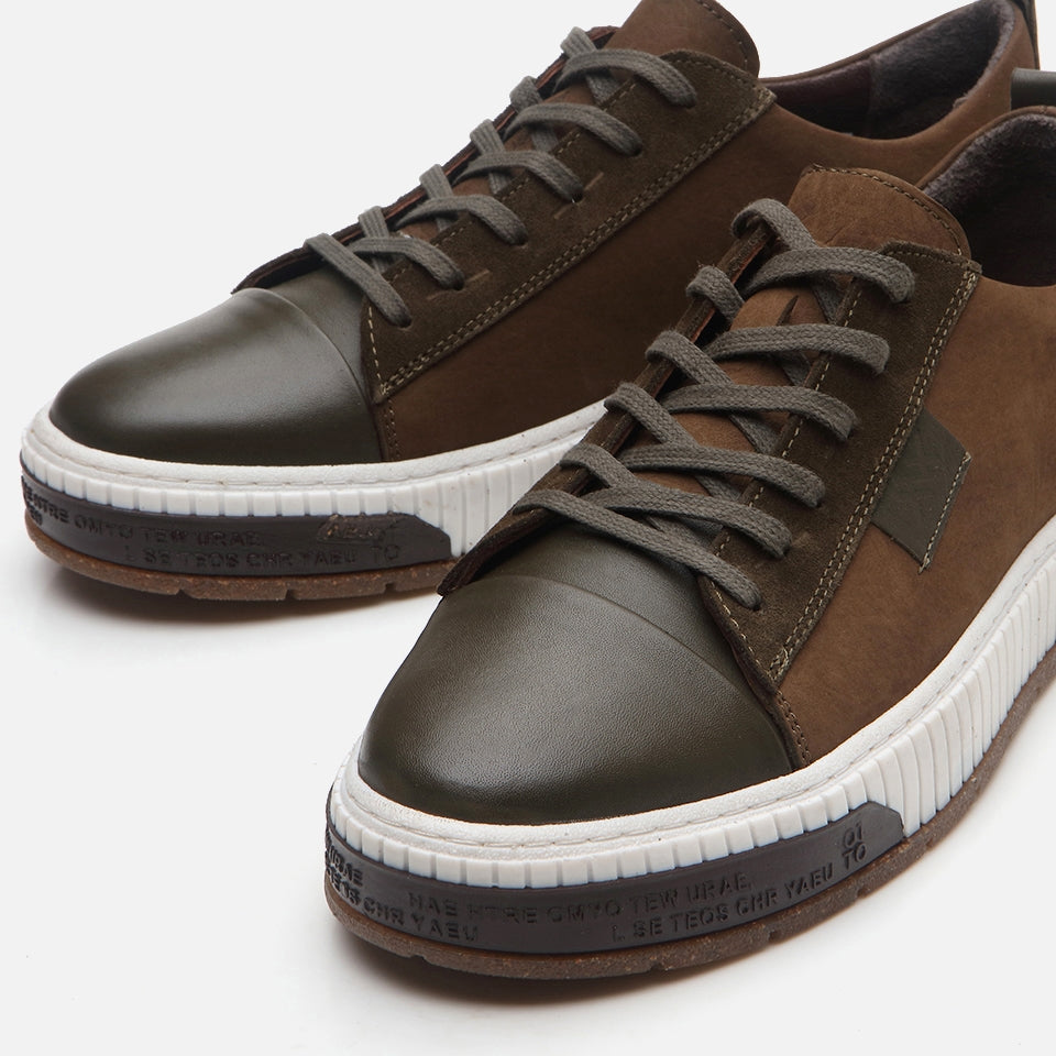 Best Genuine Leather Khaki Men's Casual Shoes